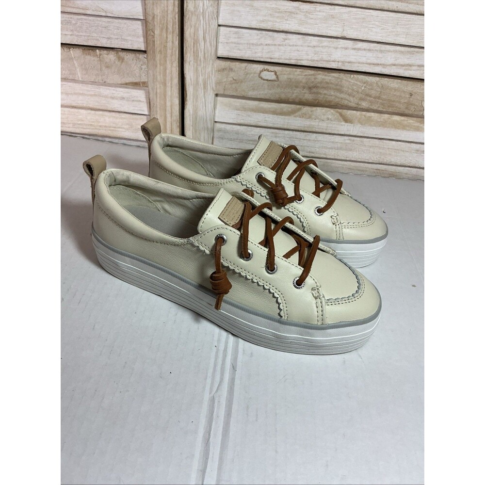 Sperry  Leather Women's Shoes  Size  7 In New Condition